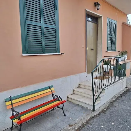 דירה La Casetta Tra Colosseo E Mare *